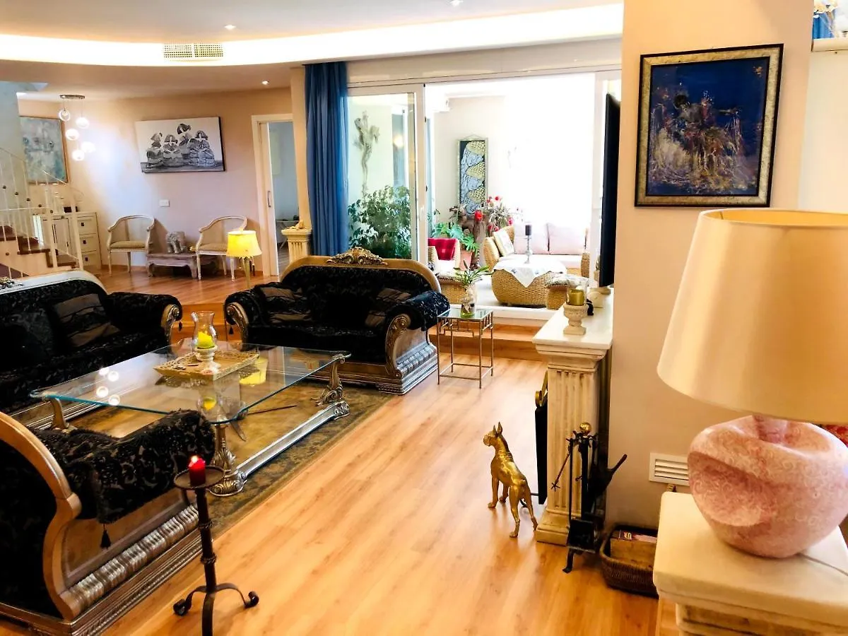 Sunandbed Villa Sargantana Salou Spanyolország