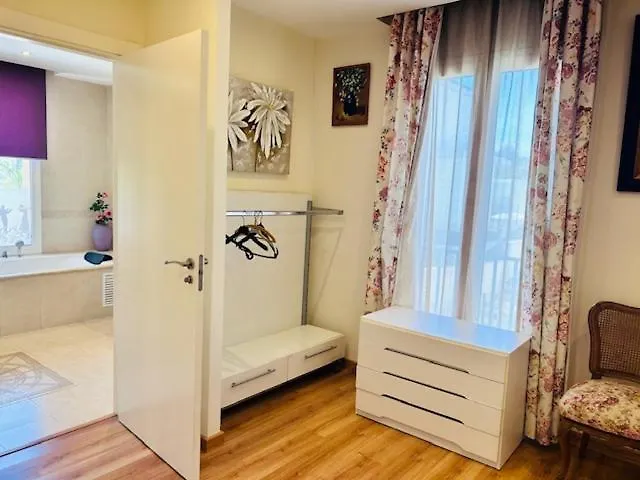 Sunandbed Villa Sargantana Salou