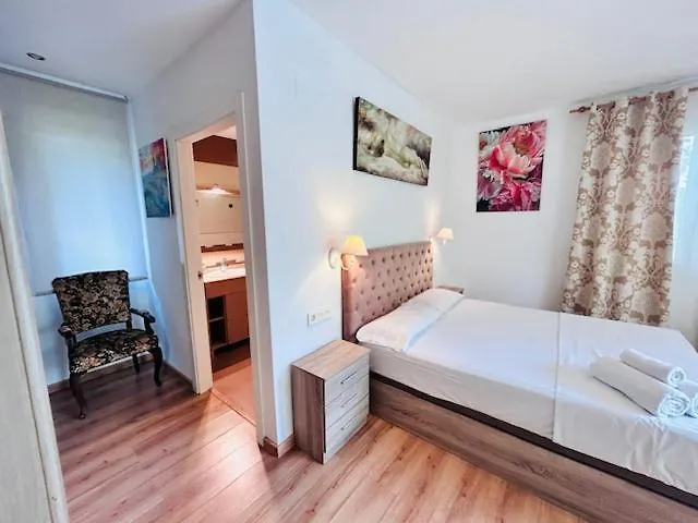 Sunandbed Villa Sargantana Salou 0*,
